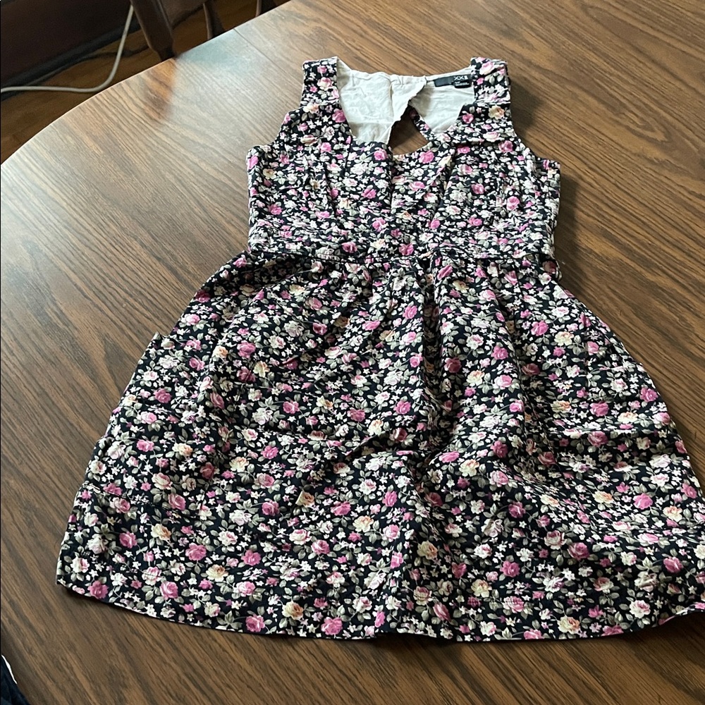 Floral Sleeveless Mini Dress